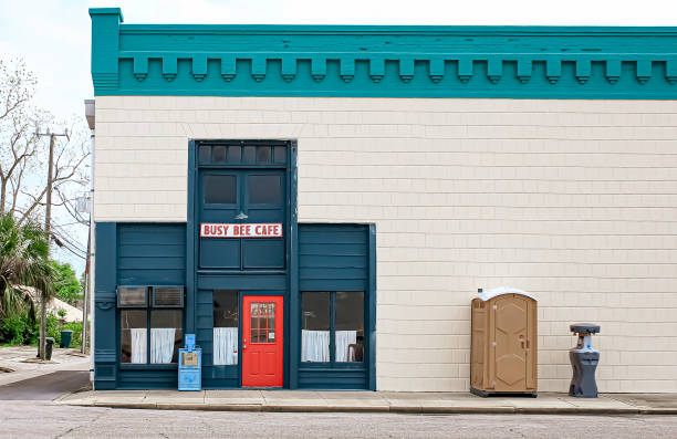 Best Portable toilet rental cost  in Linntown, PA